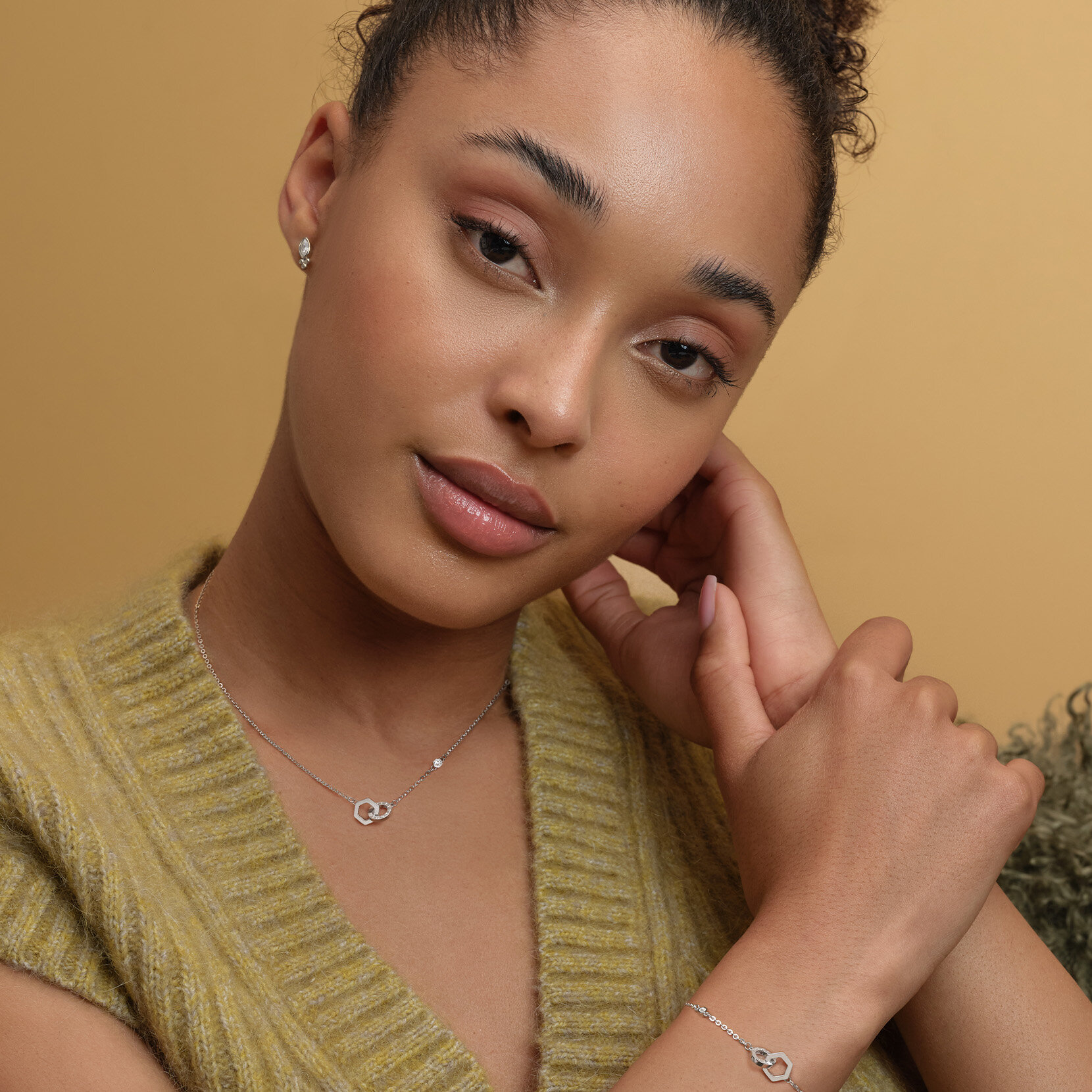 Hex Interlink Silver Tone Bracelet & Necklace Gift Set