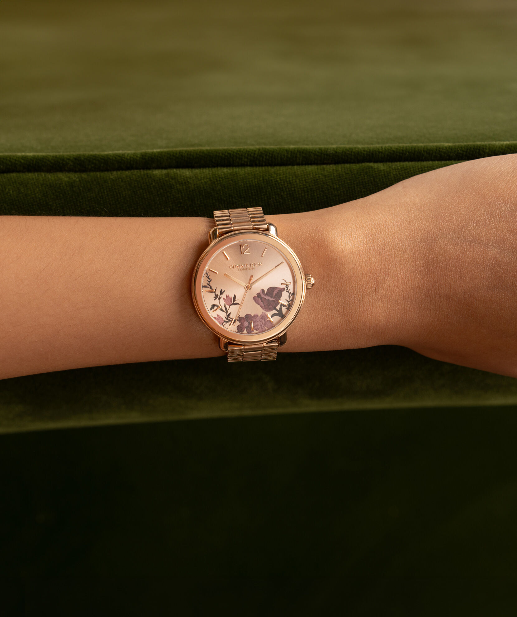 36mm Vintage Floral Rose Gold Bracelet Watch