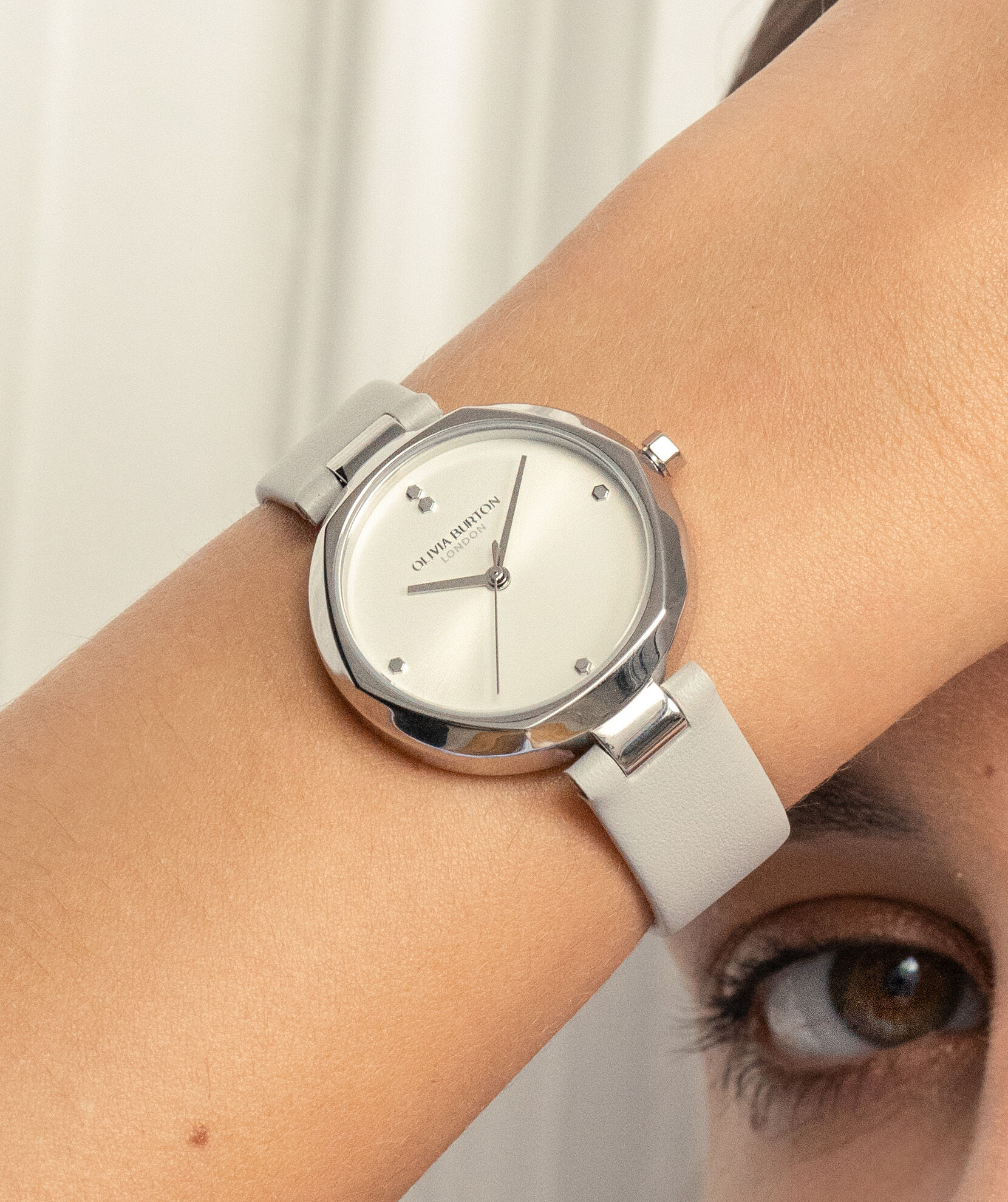 32mm Dimension T-Bar Silver & Earl Grey Leather Strap Watch