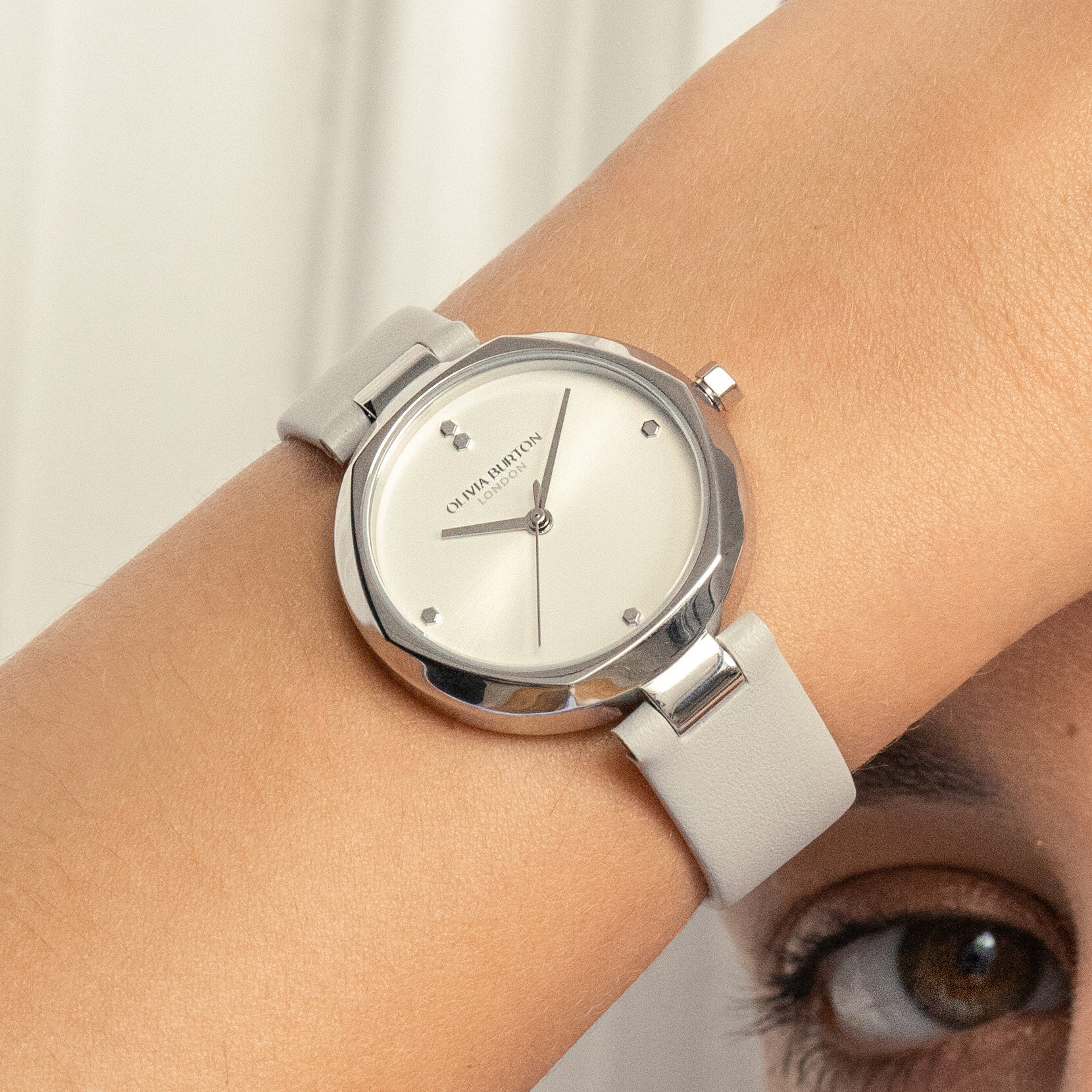 32mm Dimension T-Bar Silver & Earl Grey Leather Strap Watch