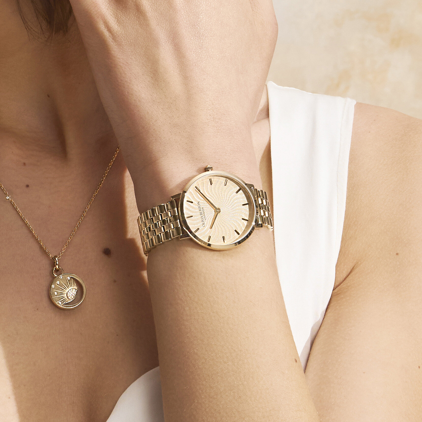 35mm Radiant Sun Gold Bracelet Watch