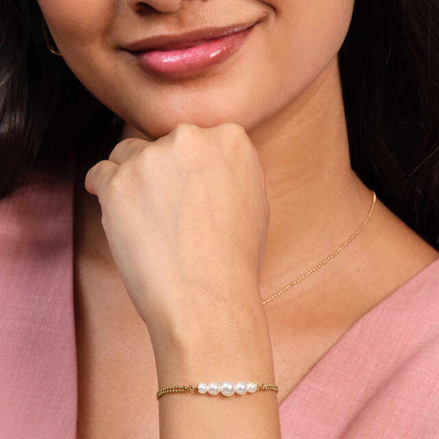 Pearls & Beads Gold Plated Bracelet