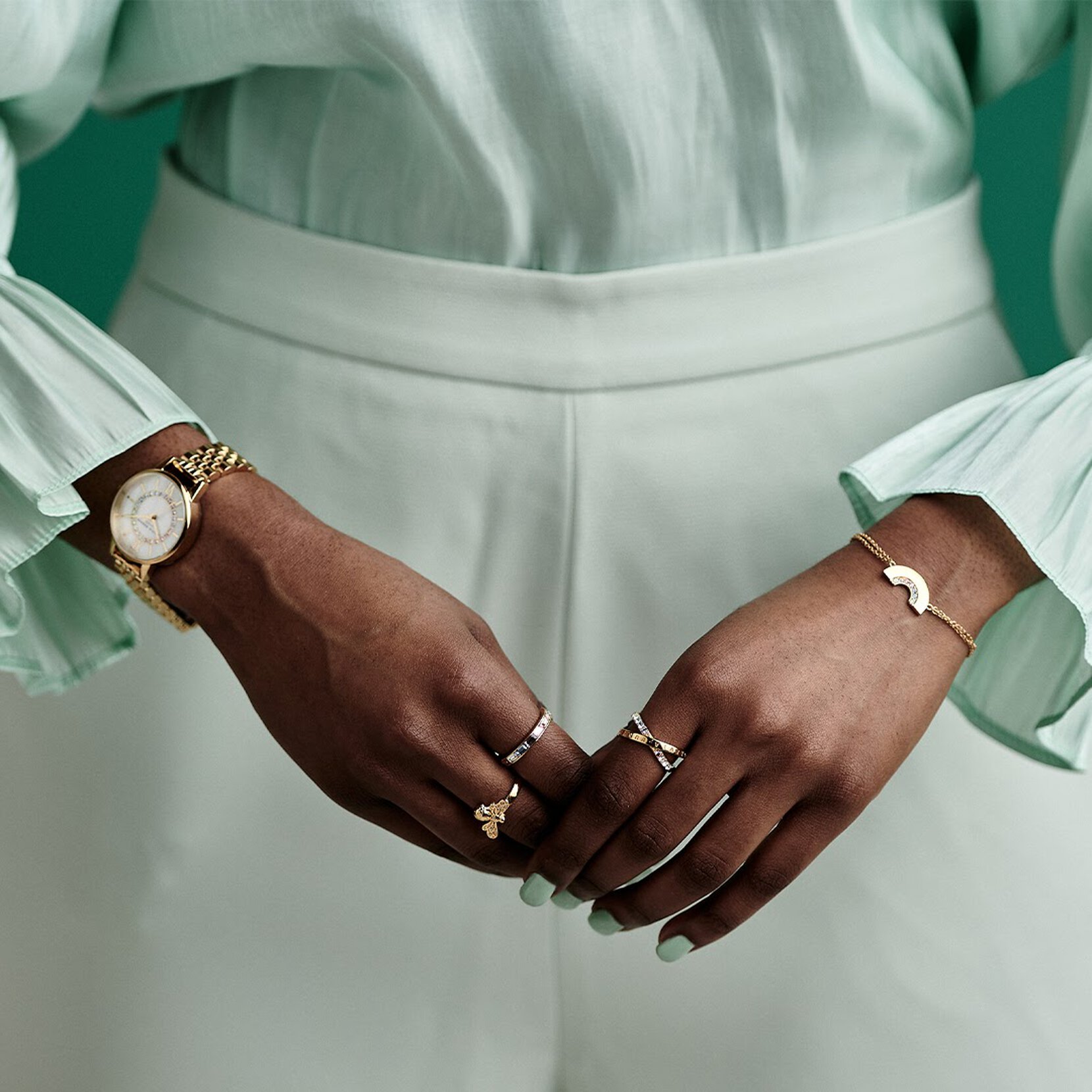 30mm White & Gold Bracelet Watch