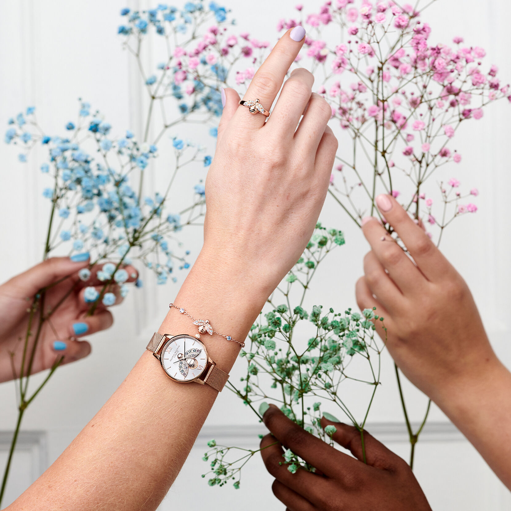 Rose Gold Bee Bracelet