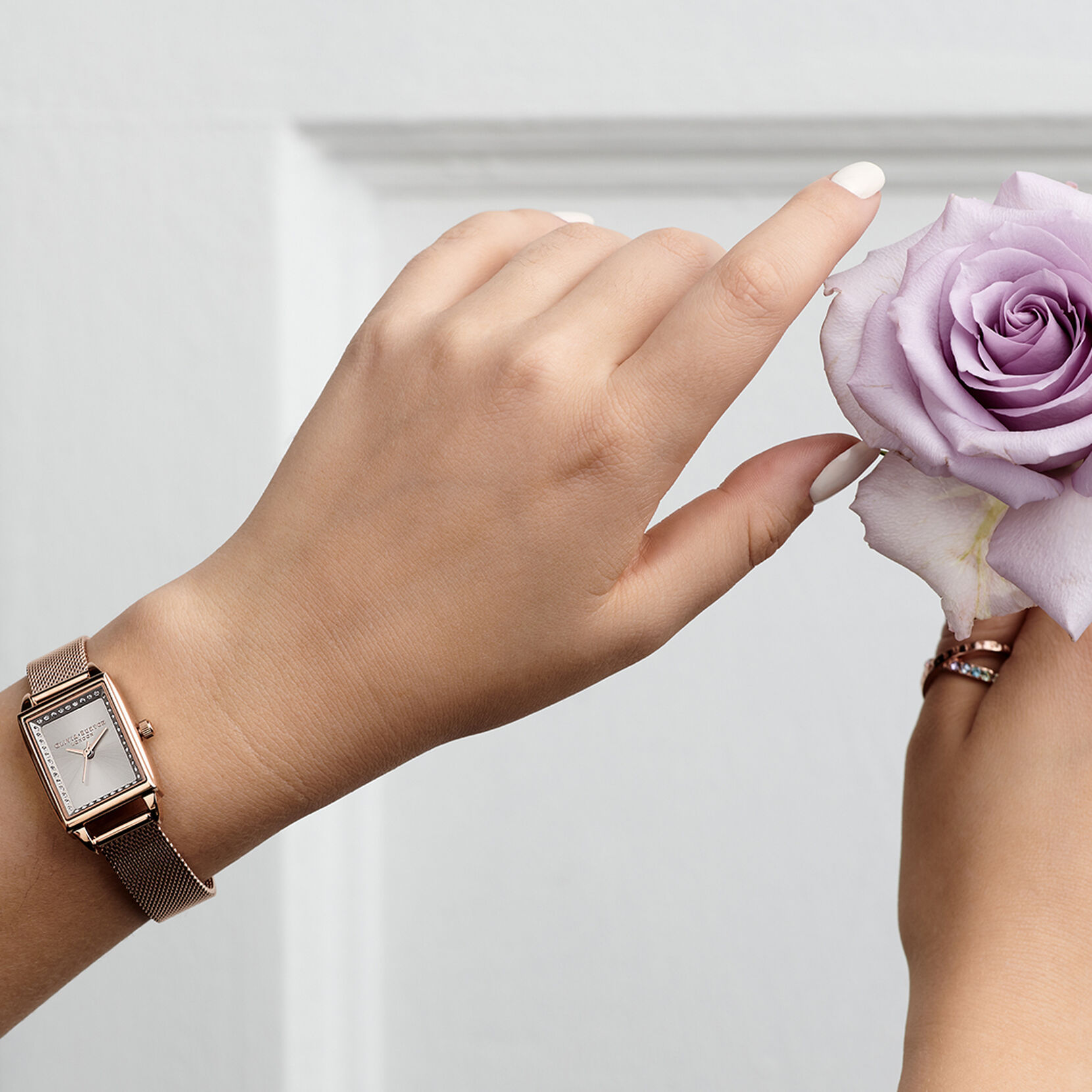 Classic Sparkle Rectangle Rose Gold Mesh Watch