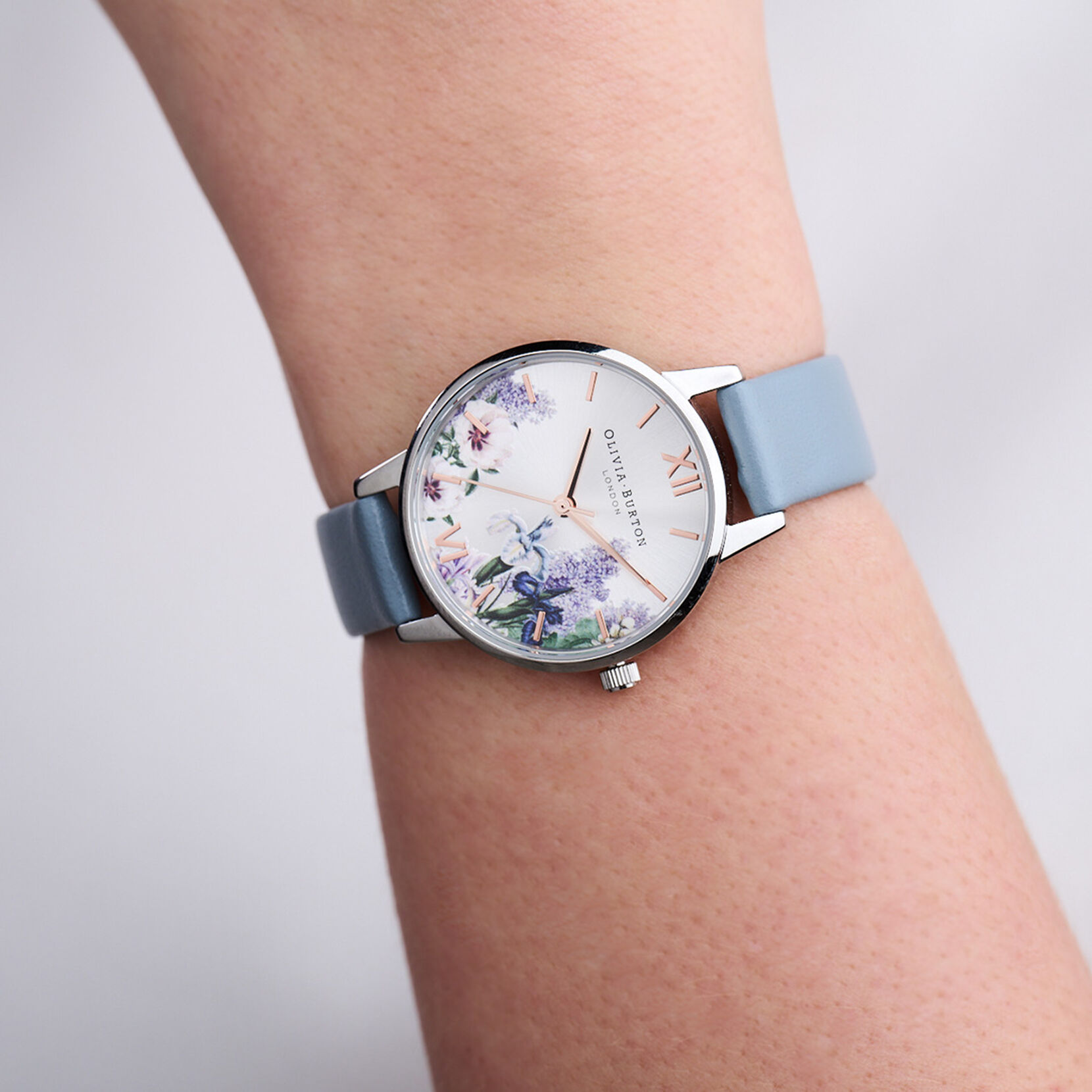 30mm Silver & Blue Leather Strap Watch