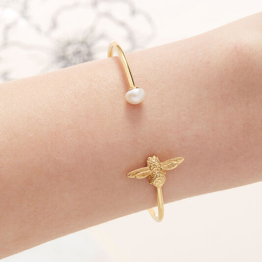 Pearl Bee Bangle Gold