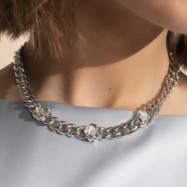Tudor Rose Silver Tone Link Chain Necklace