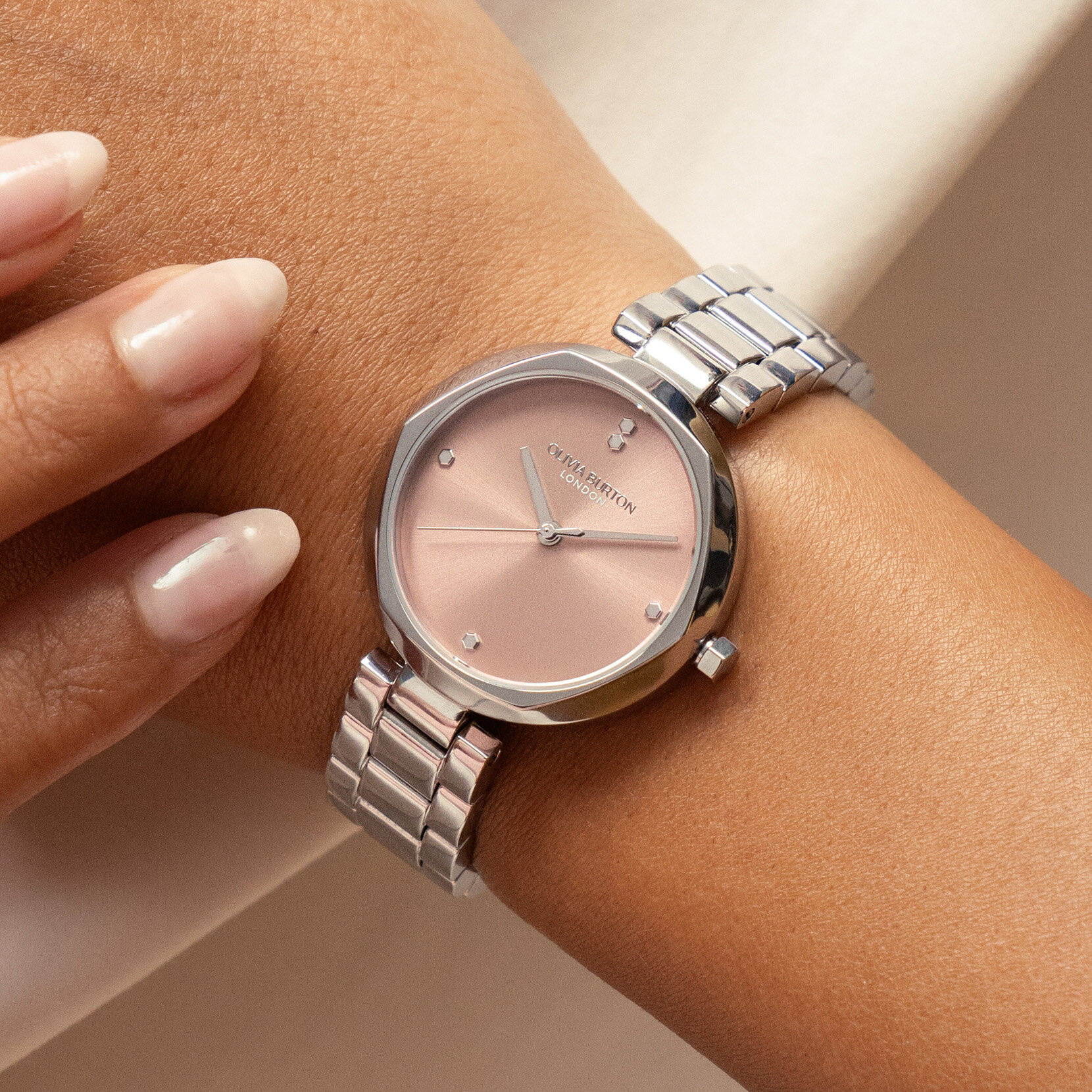 32mm Dimension T-Bar Mellow Rose & Silver Bracelet Watch