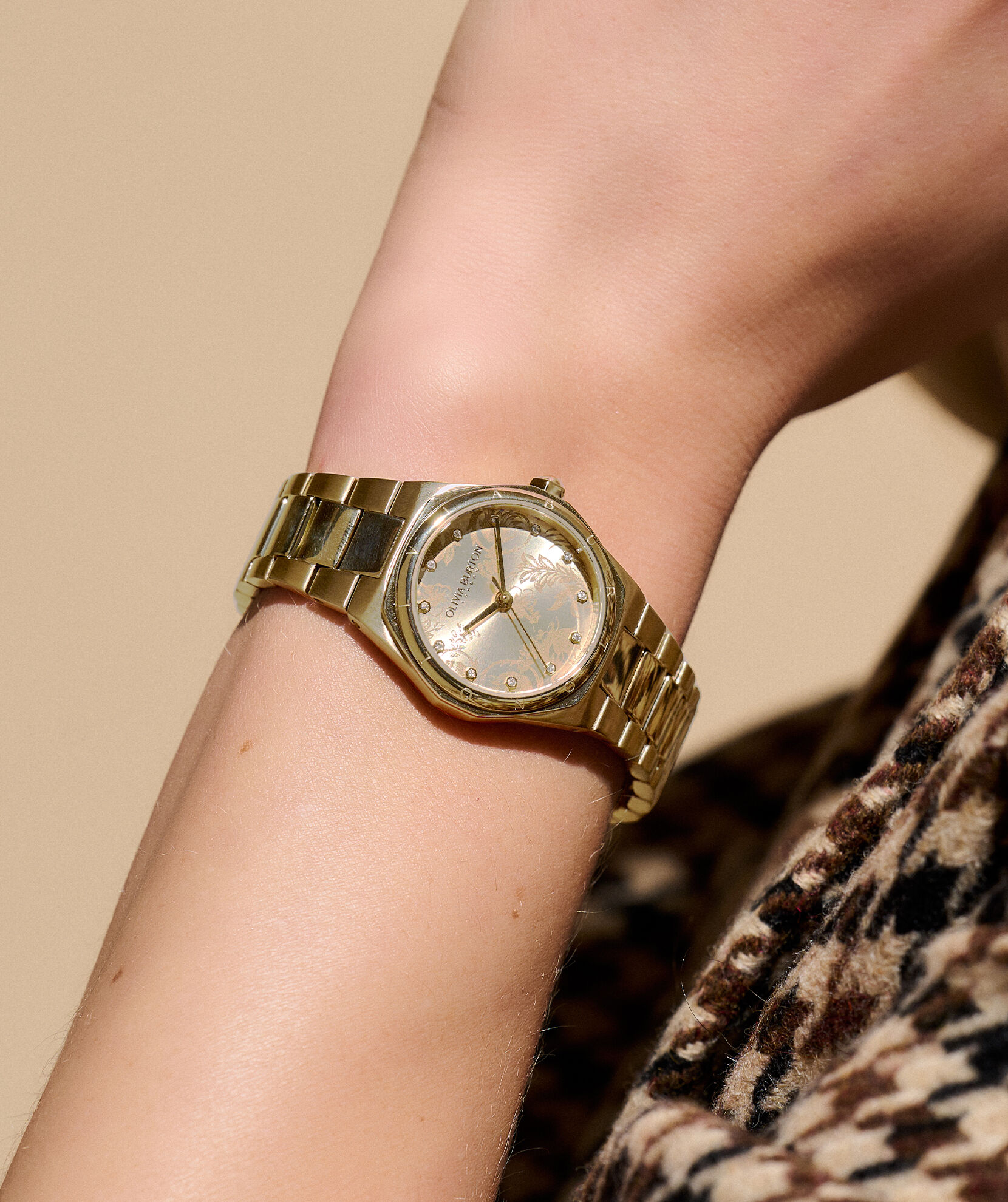 28mm Mini Hexa Gold Bracelet Watch