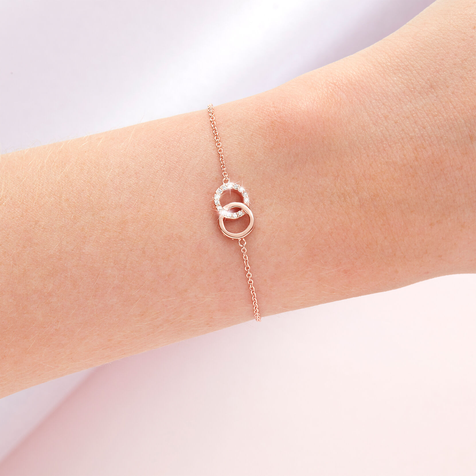 Olivia Burton Sweetie Bracelet 2024 favors