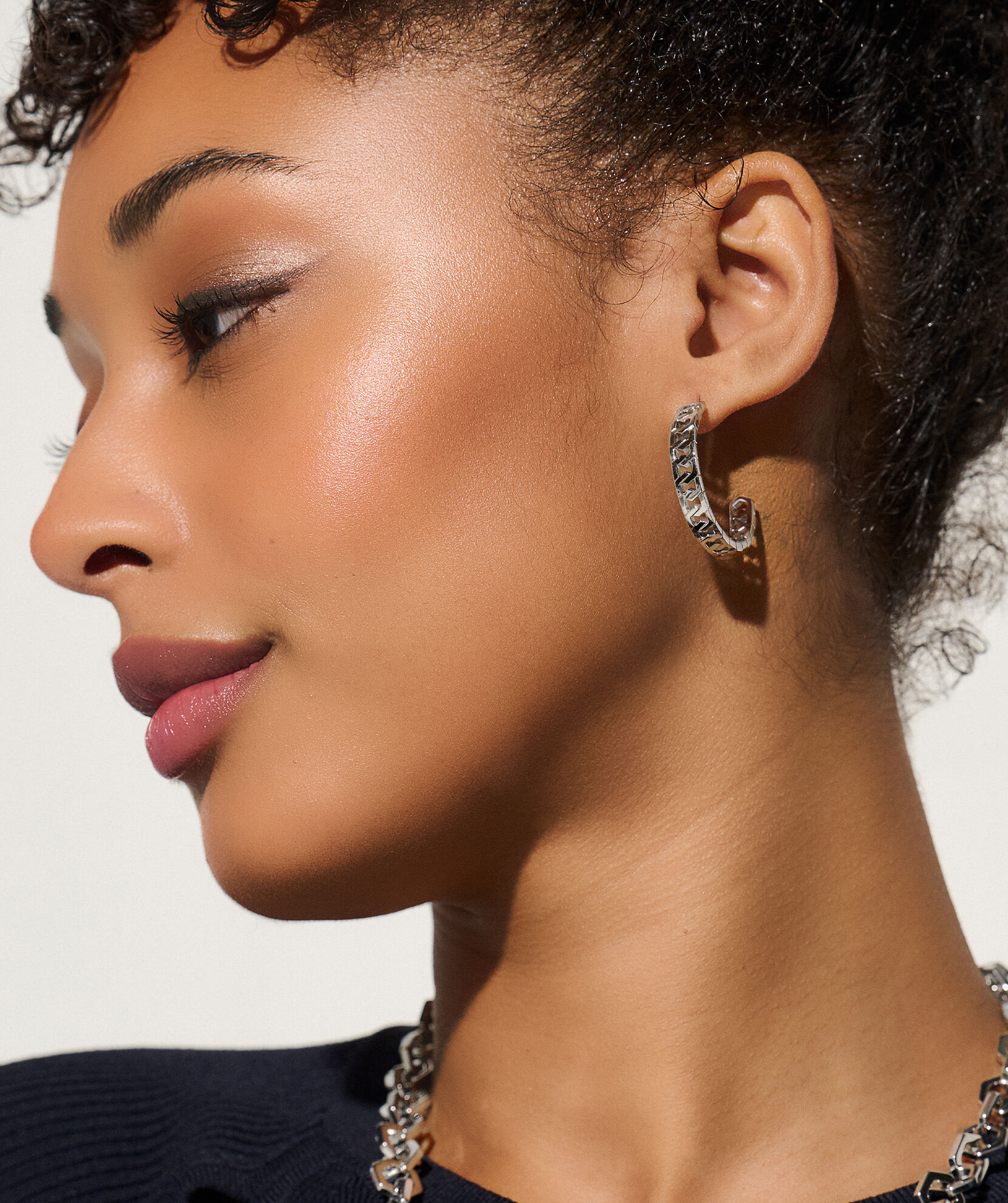 Signature Honeycomb Silver Link Hoop Earrings | Olivia