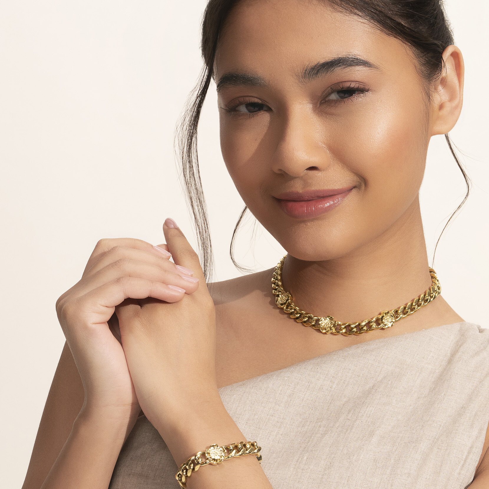 Tudor Rose Gold Plated Link Chain Necklace