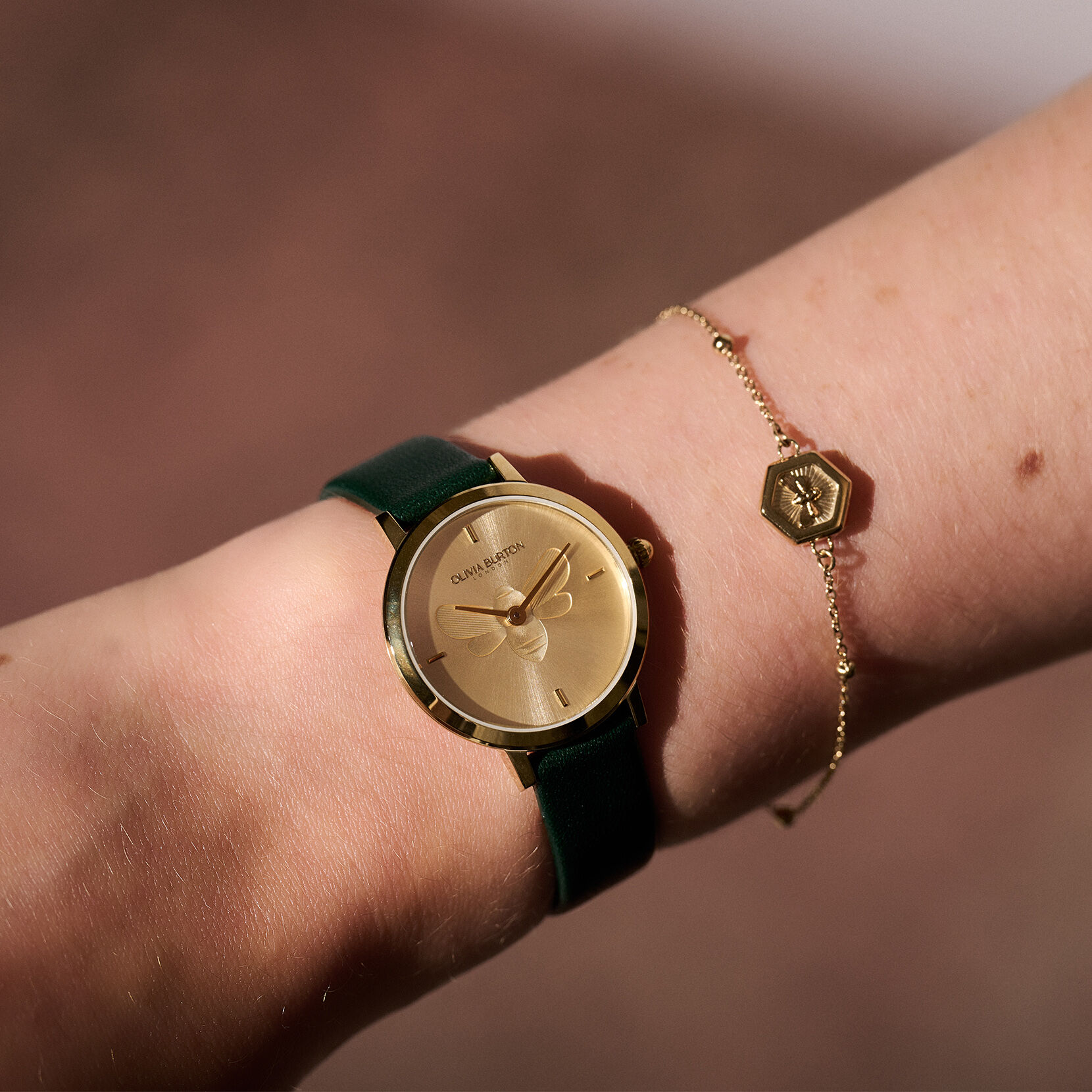 Thin gold bracelet watch sales