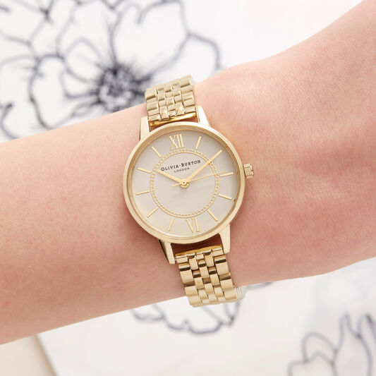 Wonderland Nude Dial & Gold Bracelet