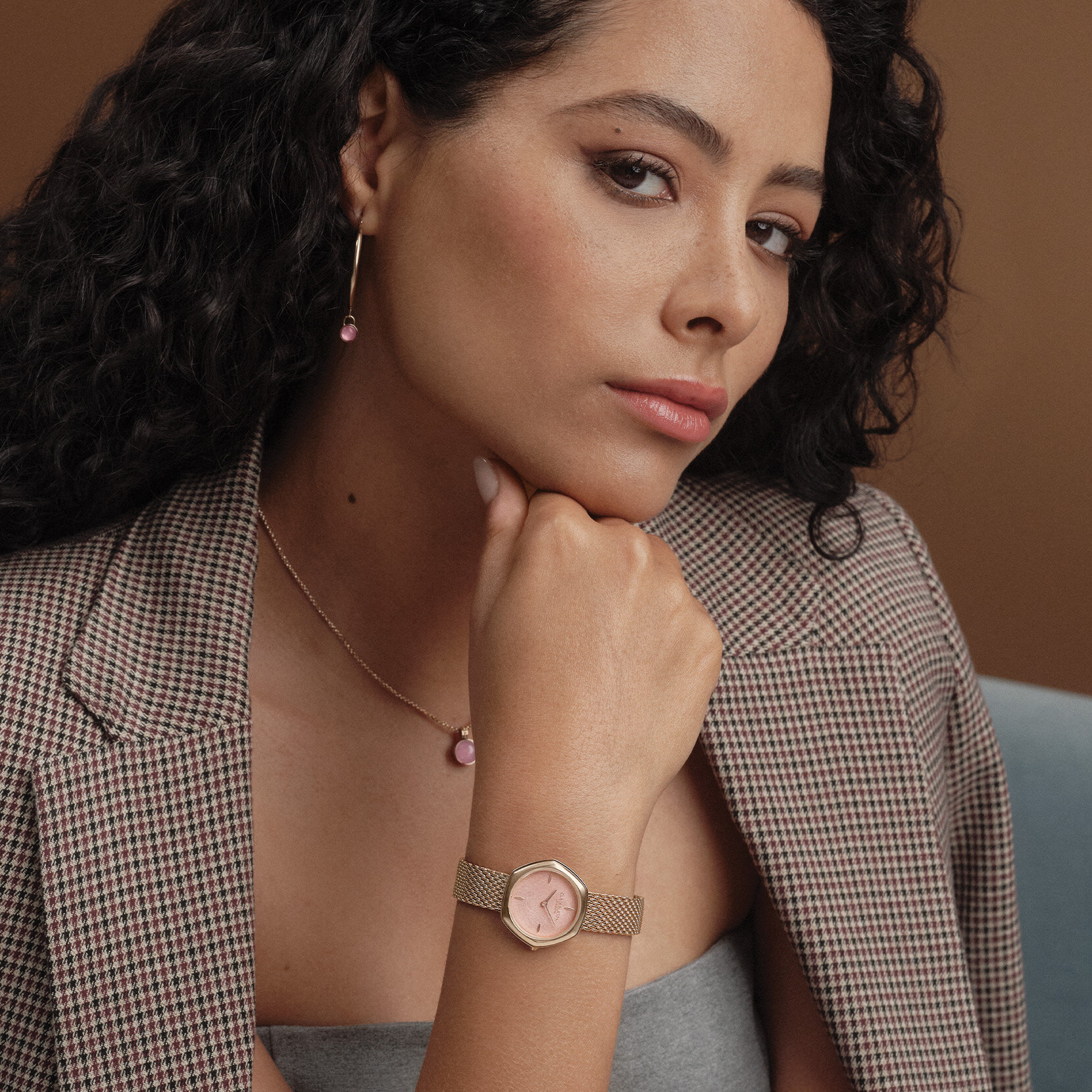 28mm Charing Blush & Rose Gold Mesh Watch